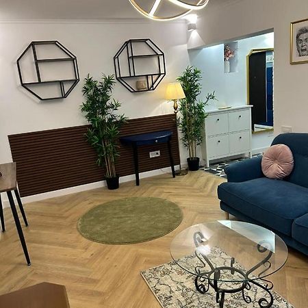 Alex Apartament Central Bukarest Eksteriør billede