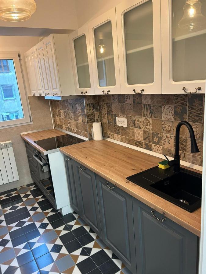 Alex Apartament Central Bukarest Eksteriør billede